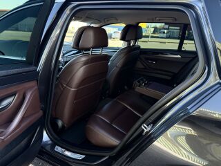 BMW 530 D Touring Luxury Sportpakett EU6 3.0 R6 TDI 190кВ
