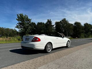 Mercedes-Benz CLK 55 AMG 5.5 V8 270кВ