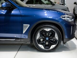 BMW iX3 Impressive 210kW