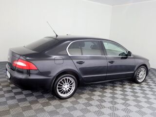 Skoda Superb Highline 1.4 92kW