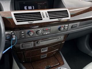 BMW 745 4.4 245kW