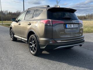 Toyota RAV4 Style + Business pakett 2.0 112kW