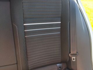 Volkswagen Golf 1.6 81kW