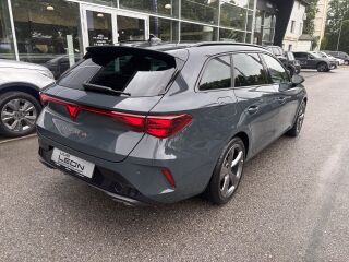 Cupra Leon Cupra 2.0 TSI 150кВ