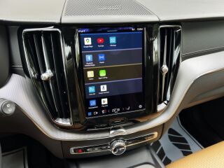 Volvo XC60 AWD Luxury Inscription FaceLift MY22 2.0 T6 Recharge Twin Engine Plug-in-Hybrid 251кВ