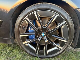 BMW 530 3.0 210кВ