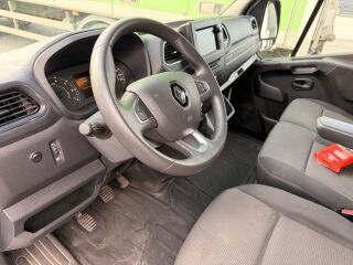 Renault Master Carrier Xarios 300 2.3 100kW
