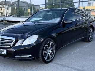 Mercedes-Benz E 220 2.1 125kW