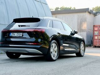 Audi e-tron S-line 230kW