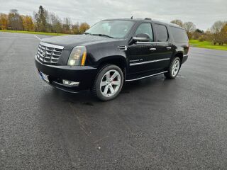 Cadillac Escalade ESV 6.2 301kW