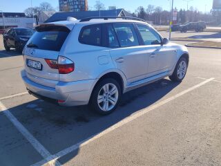 BMW X3 2.0 130kW