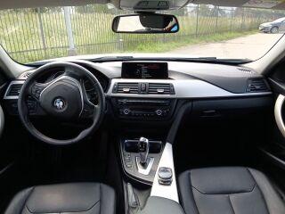 BMW 320 xDrive 2.0 135kW
