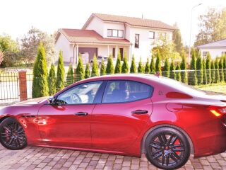 Maserati Ghibli SQ4 3.0 twin turbo 302kW