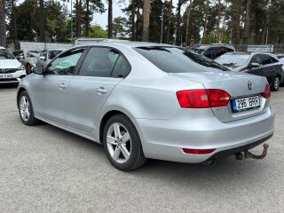 Volkswagen Jetta 1.6 77kW