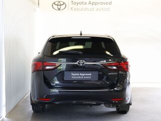 Toyota Avensis Active 108kW