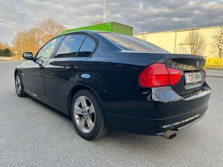 BMW 318 2.0 105kW