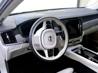 Volvo V90 Cross Country 2.0 145kW