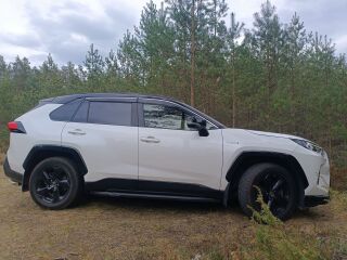 Toyota RAV4 2.5 131kW