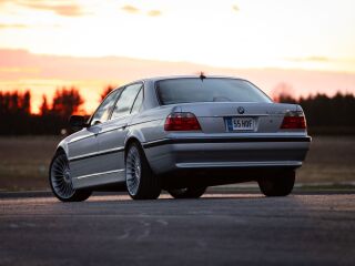 BMW 740 IL 4.4 210kW