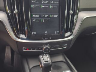 Volvo V60 Cross Country 2.0 110kW