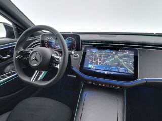 Mercedes-Benz E 220 4MATIC 2.0 D 145kW