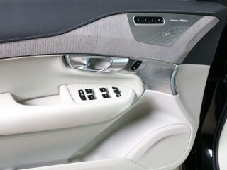Volvo XC90 AWD ULTIMATE BRIGHT 7 LUXURY XENIUM FULL 2.0 T8 Recharge Long Range Plug-In-Hybrid 335кВ