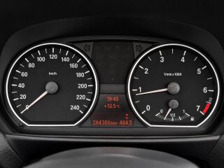 BMW 118 2.0 R4 105kW
