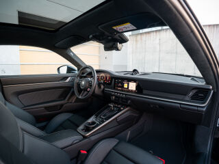Porsche 911 TURBO S 3.6 523kW