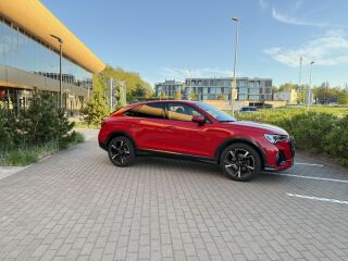 Audi Q3 1.5 110кВ