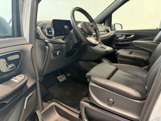 Mercedes-Benz V 300 A3 4-Matic Amg-Line Ex Lang 2.0 R4 174kW
