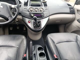 Mitsubishi Grandis 2.0 100kW