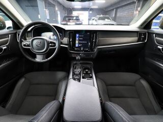 Volvo V90 Cross Country 2.0 140kW