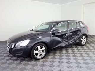 Volvo V60 Summum ATM 2.0 D5 120kW