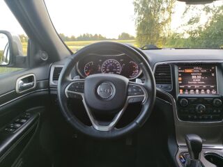 Jeep Grand Cherokee 3.0 184кВ