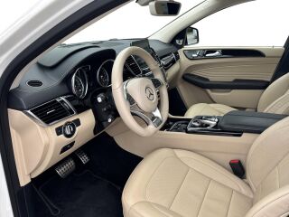 Mercedes-Benz GLE 43 AMG 4Matic Night pakett 3.0 270kW