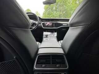 Audi A6 50 TDI Quattro Sport 3.0 210кВ