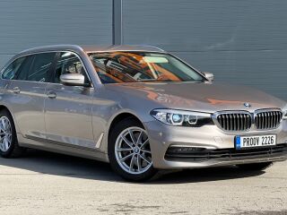BMW 530 xDrive Touring Individual 3.0 195kW