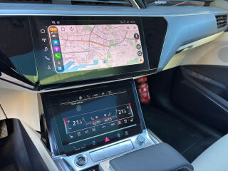 Audi Q8 e-tron 55 quattro S line Exclusive 300kW