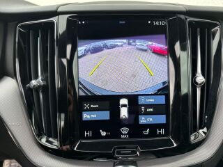 Volvo XC60 R-DESIGN 2.0 145kW