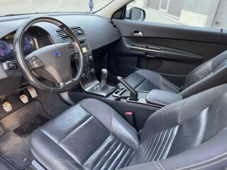 Volvo C30 R-Design Facelift 1.6 84kW