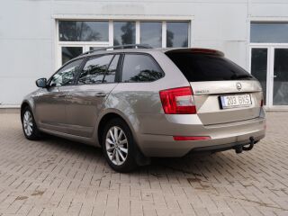 Skoda Octavia 1.6 77kW
