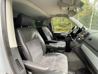 Volkswagen Multivan Highline 2.5 R5 TDI 128кВ