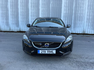 Volvo V40 Facelift SUMMUM 2.0 D2 88kW