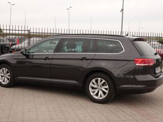 Volkswagen Passat VARIANT COMFORTLINE 2.0 R4 110kW