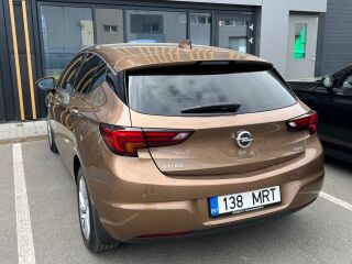 Opel Astra 1.6 100кВ