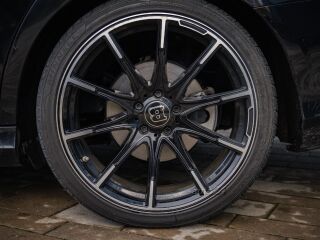 Mercedes-Benz E 220 AMG Burmester 2.0 143kW