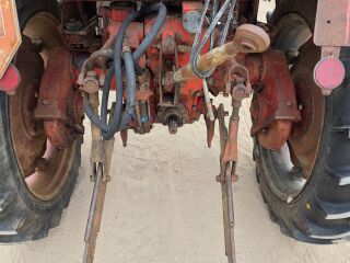 TRAKTOR T-25A