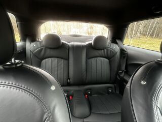 MINI Cooper SE Mini Yours 75кВ