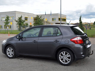Toyota Auris Facelift 1.6 97kW