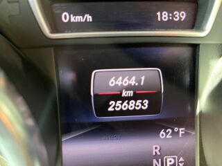 Mercedes-Benz GL 450 4.7 V8 320kW